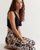 Norma Kamali Norma Kamali Pedal Pusher Cropped Pants - 4