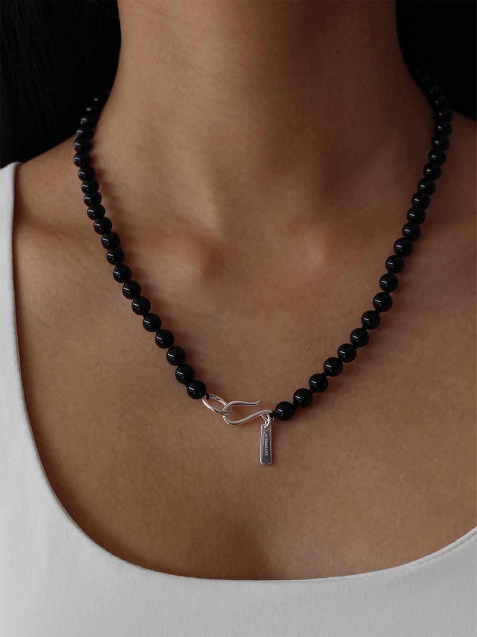 NORMALLEE Sterling Silver Onyx Statement Necklace [Silver]