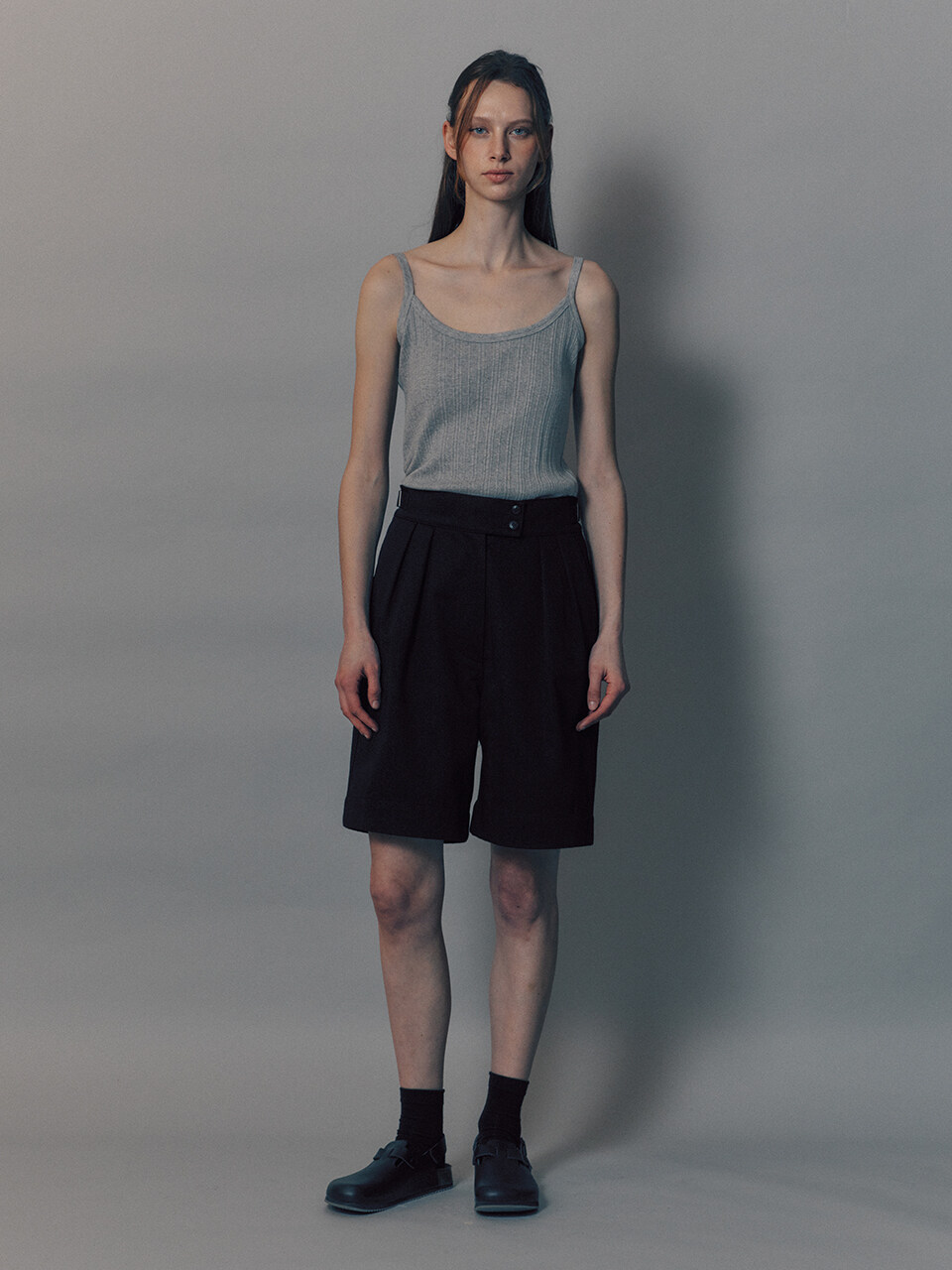 NOTHING WRITTEN Heritage Bermuda Pants_Black