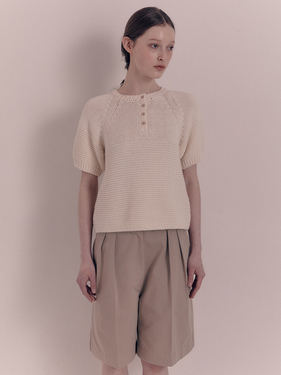NOTHING WRITTEN Heritage Bermuda Pants_Camel