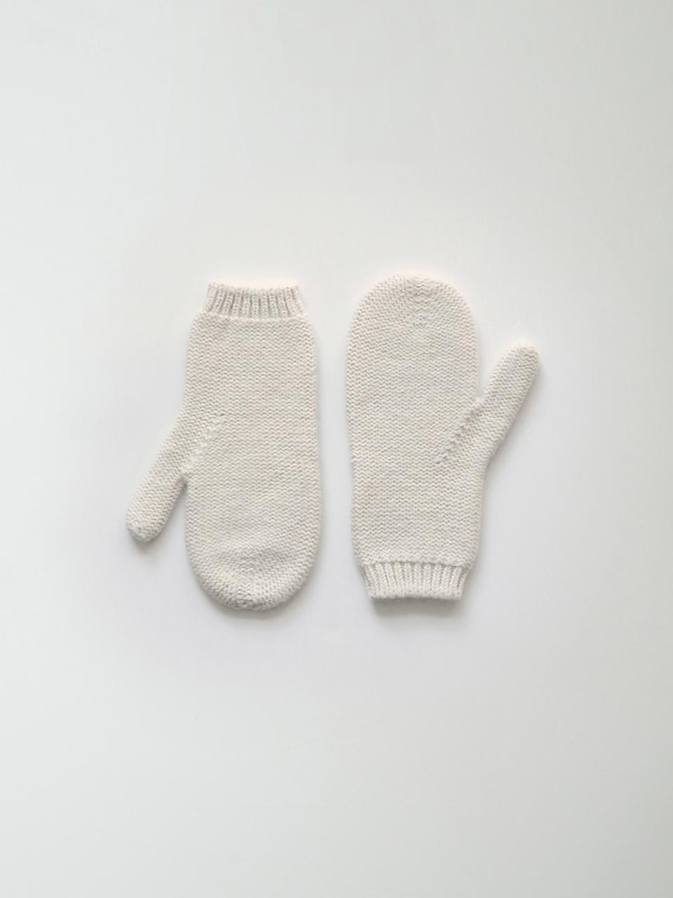 NOTHING WRITTEN Knit Mittens
