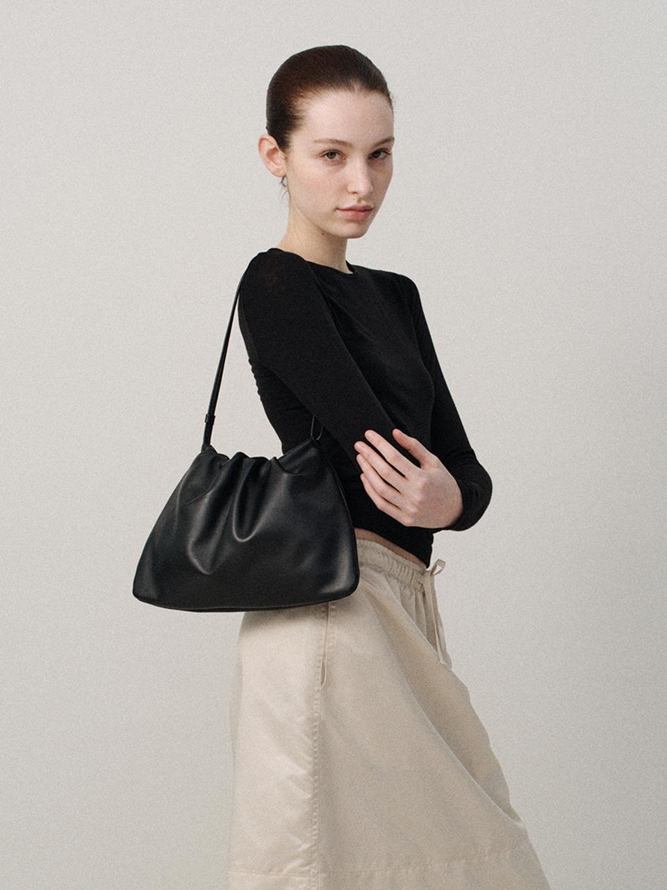 NOTHING WRITTEN Nella Strap Large Bag_Black