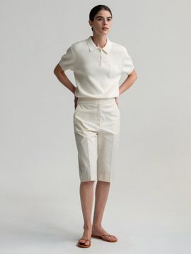 NOTHING WRITTEN Slim Fit Bermuda Pants (Light Beige)