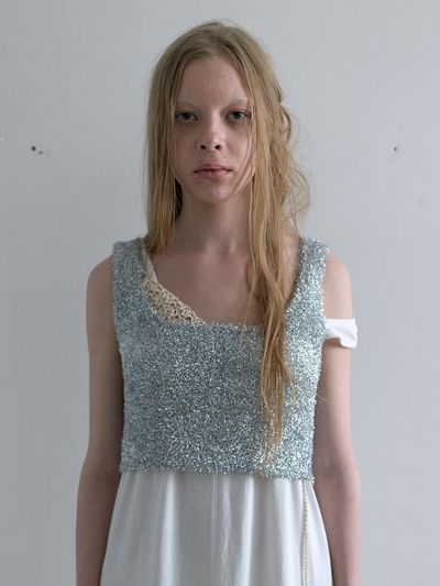 NOTHINGEVERYTHING METALLIC KNIT TOP IN SILVER