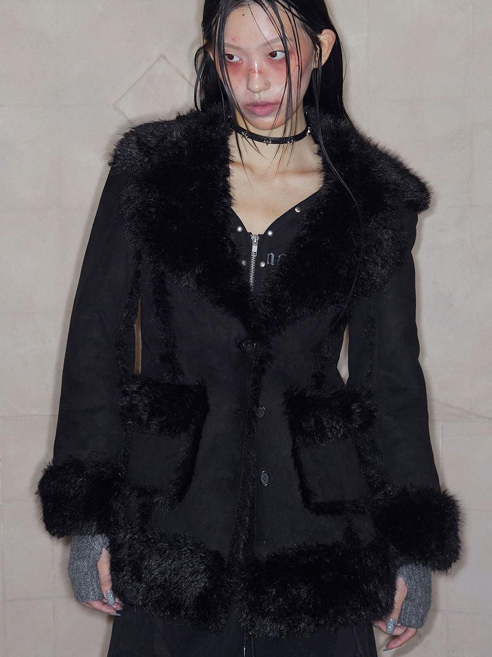 NOTKNOWING Hourglass Slim Fit Fur Coat [BLACK]