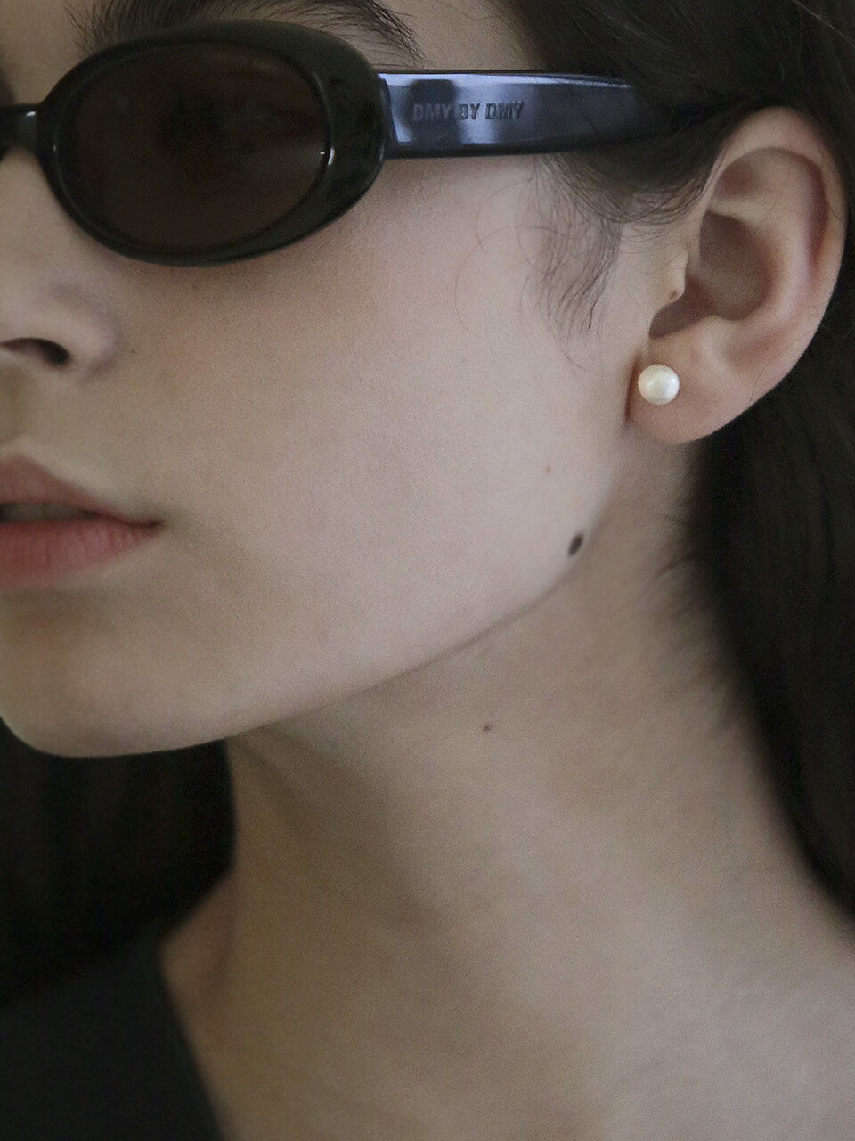 nuavo Mini Cotton Pearl Earrings