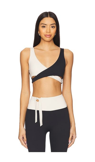 Nubyen Nubyen Bel-air Heights Bra