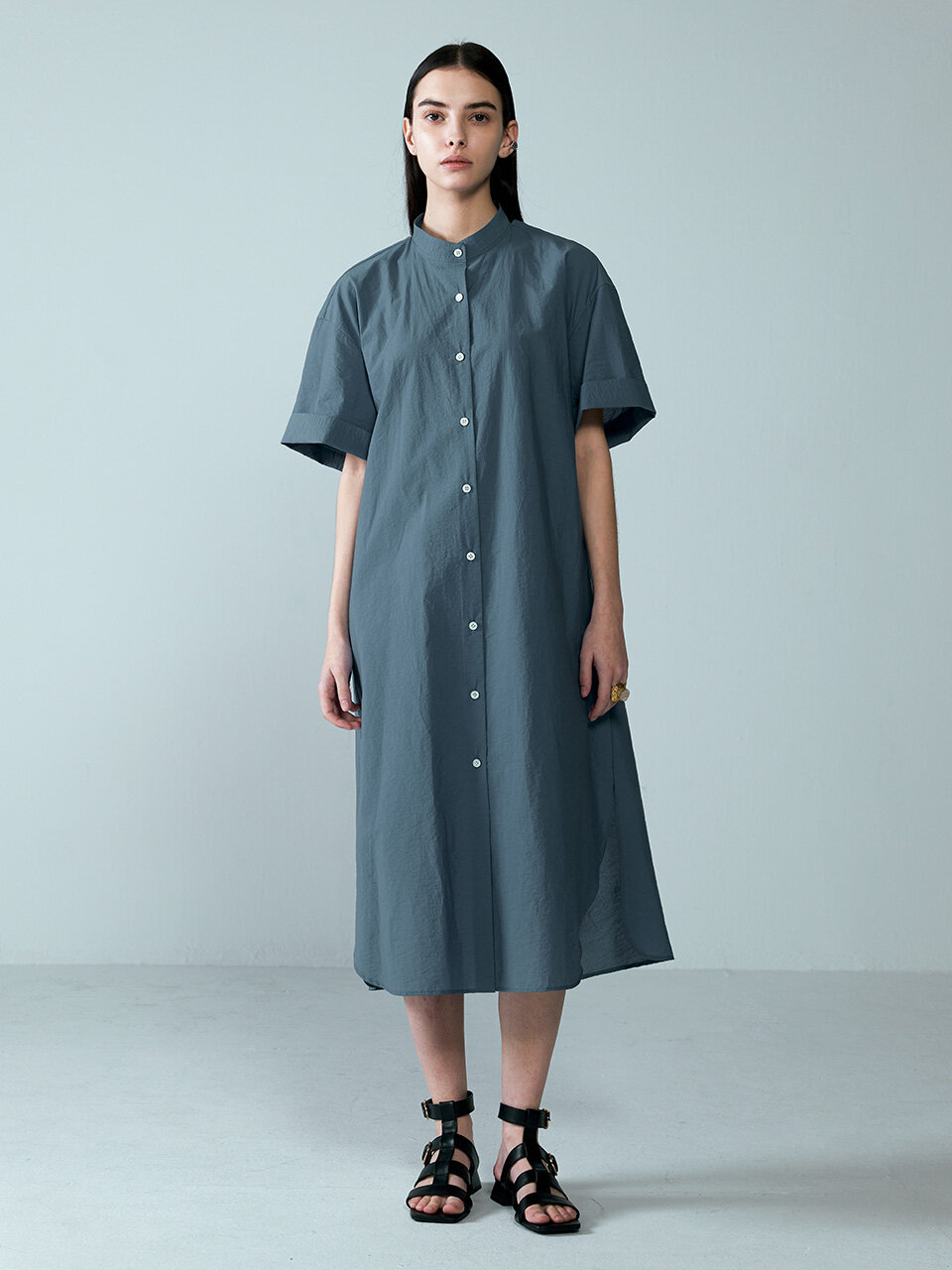 NUVO.10 Back Line Twist Henry Neck Dress