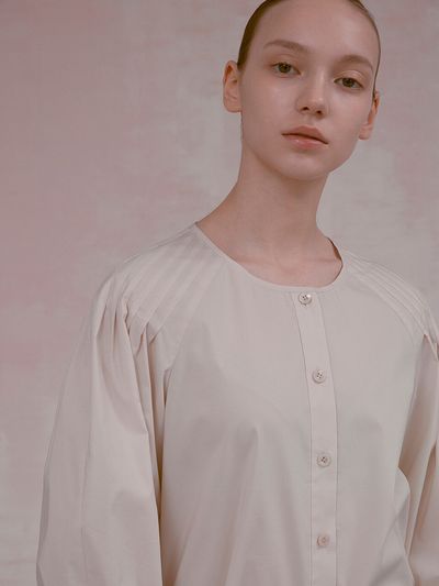 NUVO.10 Pin Tuck Trimming Sleeve Blouse