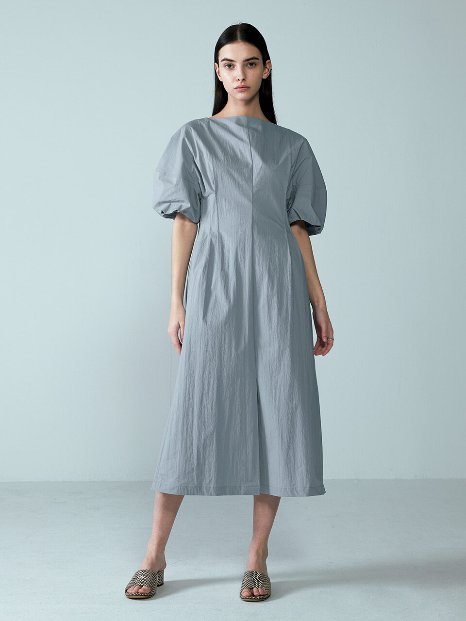 NUVO.10 Waist Pin-tuck Line Puff Dress