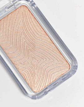 NYX Professional Makeup NYX Professional Makeup Buttermelt Highlighter- Glaze it Butta-Gold