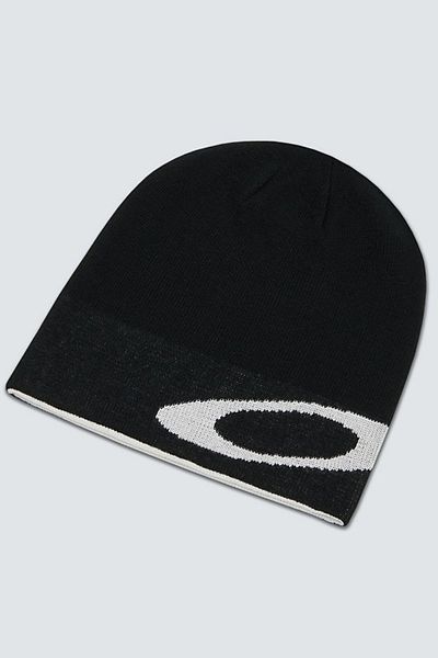 Oakley Oakley Ellipse Logo Beanie in Black, Men's at Urban Outfitters