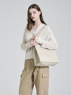 occur source Mas Bag _ Beige