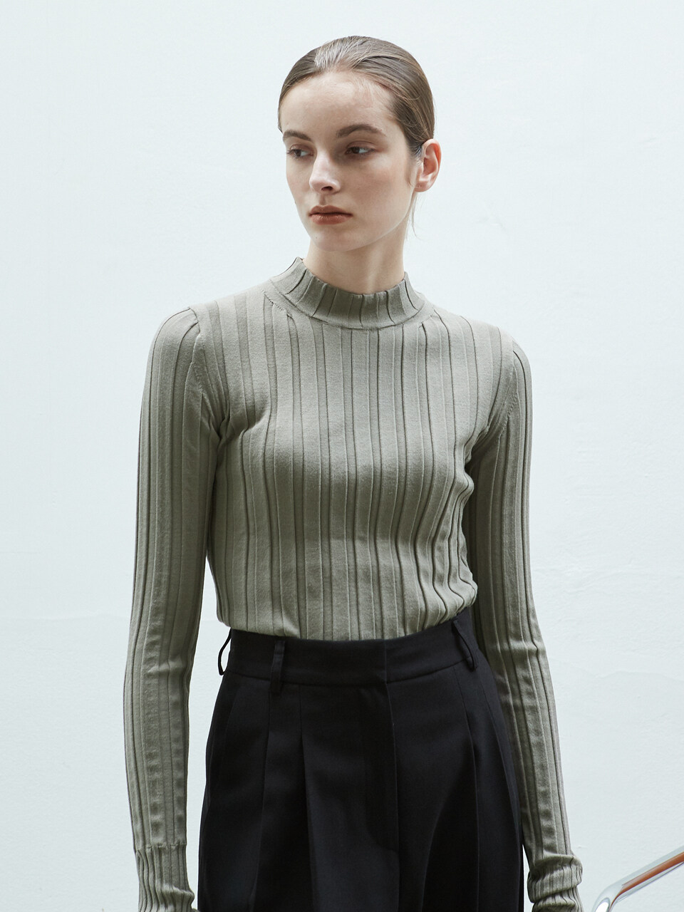octette Slim Warmer Rib Knit Top (Gray Khaki)