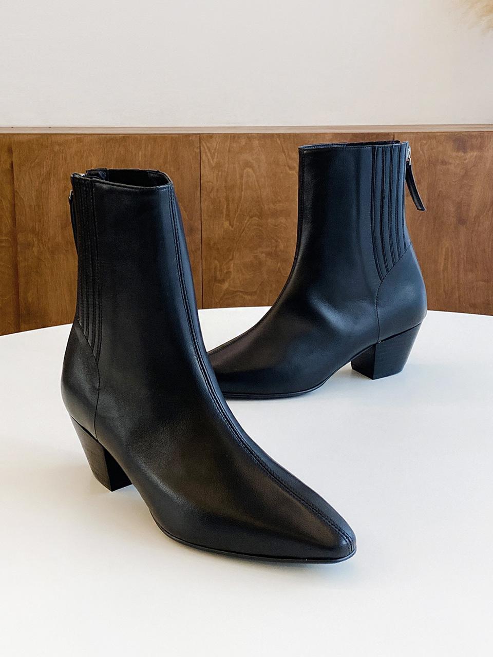 ODR Leather Elastic Pretzel Ankle Boots [Black]