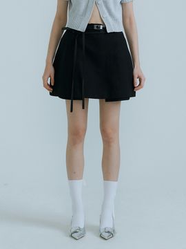 OEF A-Line Mini Skirt _Black