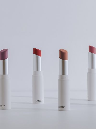 oenir Easy Soft Lip Matte Lipstick (4 Colors)