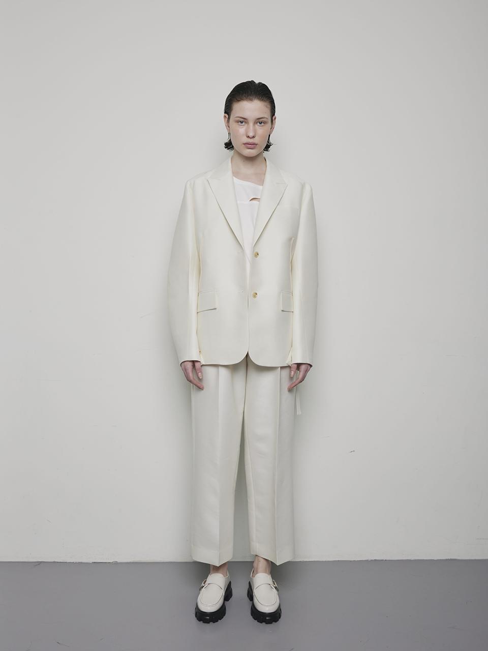 OEUVA off-white PINK detail silk wool belt jacket