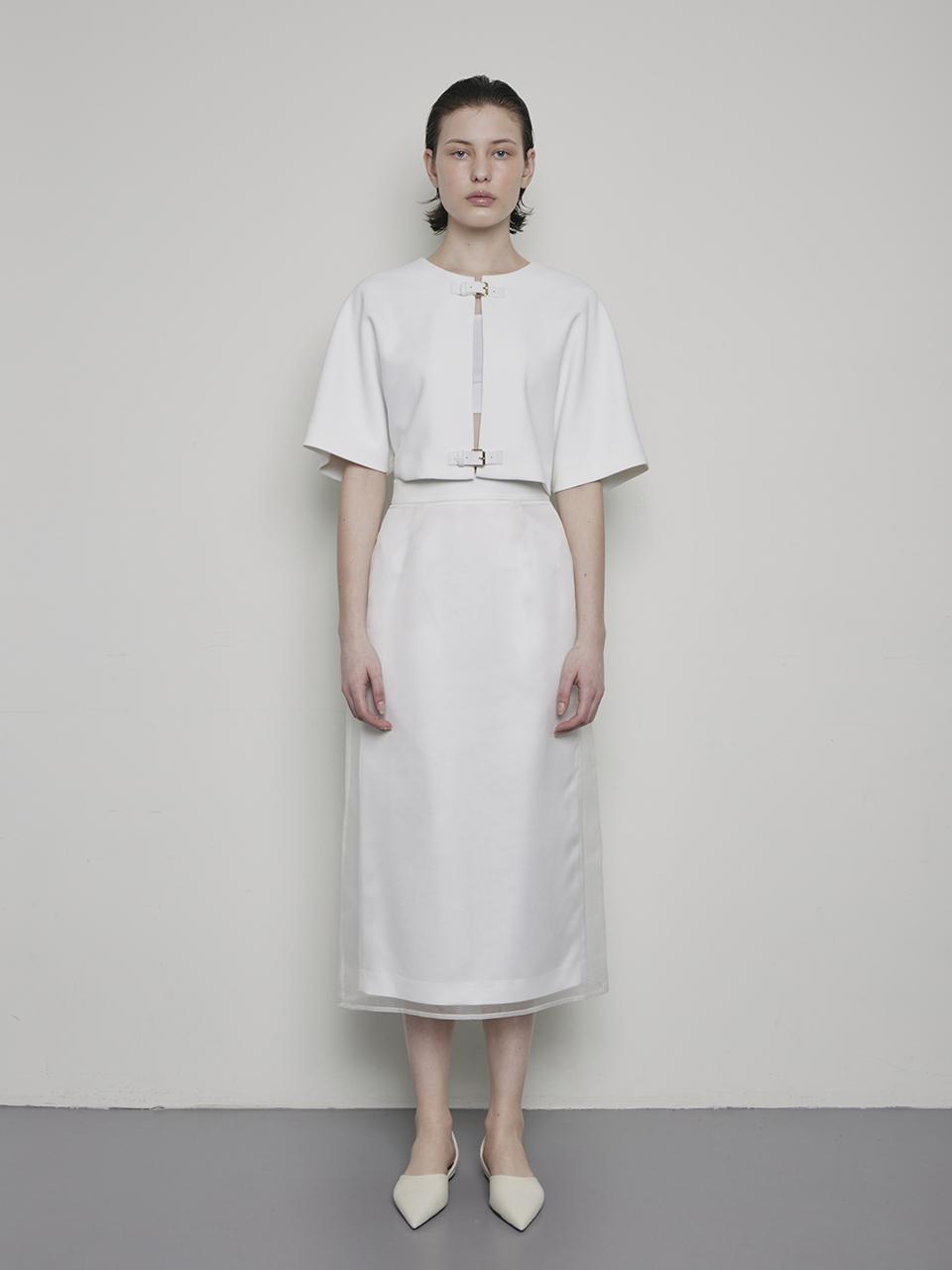 OEUVA White Buckle Belt Cape
