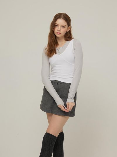of that year V-Neck Layered Sleeveless Top [Ivory]