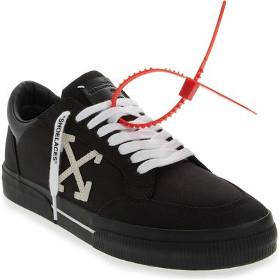 Off-White Off-White New Vulcanized Low Sneaker