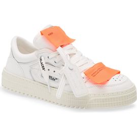 Off-White Off-White Off Court 3.0 Low Top Sneaker