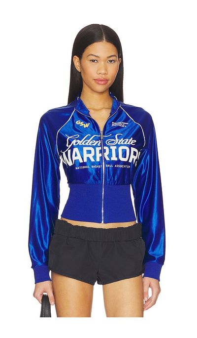 Off Season Mainline Debuts With Sport Inspired Everyday Style