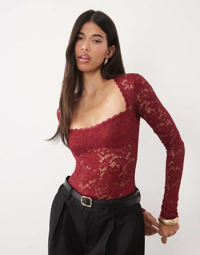 Oh Polly Oh Polly lace square neck long sleeve bodysuit in red