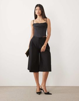 Oh Polly Oh Polly satin corset top in black