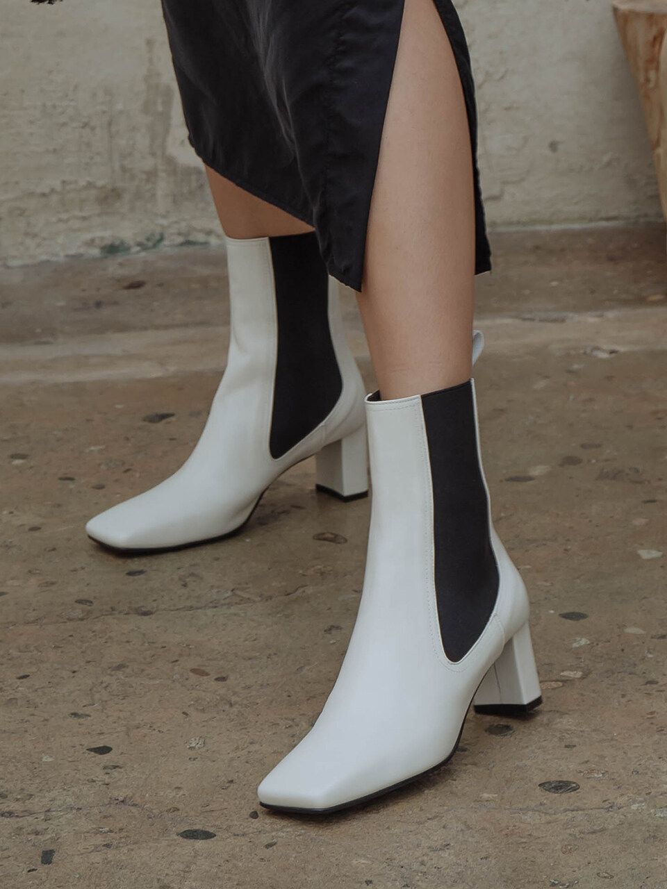 OI PAINTED Lilium Ankle Boots