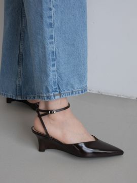 OI PAINTED Maya Pumps