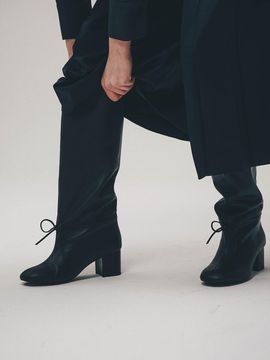 OLD HANDS CARVED Pauline Boots_Black