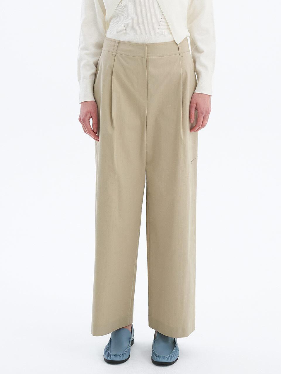 OLIVE DES OLIVE Back-Banded One-Tuck Straight Pants OW4ML3100