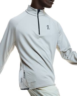 On On Climate Slim Fit Half Zip Logo Sweatshirt