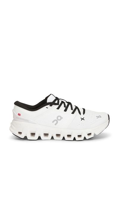 On On Cloud X 5 Sneaker