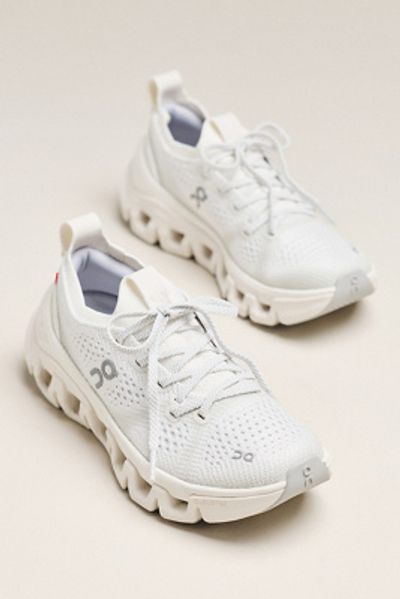 On On Cloud x Tempo Training Sneakers