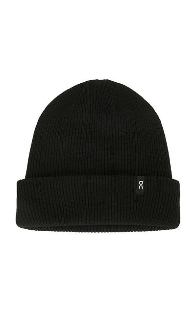 On On Merino Beanie