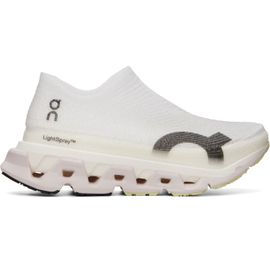 On On White & Pink LightSpray Cloudmonster 3 Hyper Sneakers