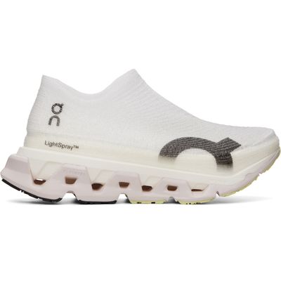 On On White & Pink LightSpray Cloudmonster 3 Hyper Sneakers