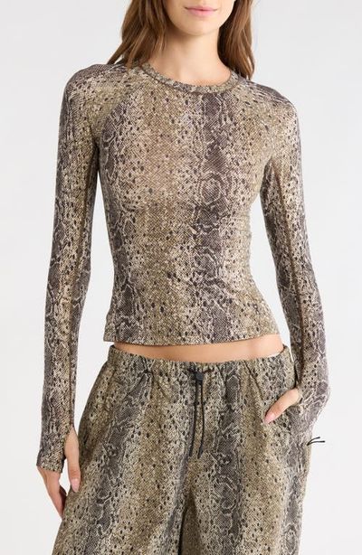 On X Zendaya Studio Performance Long Sleeve T-Shirt