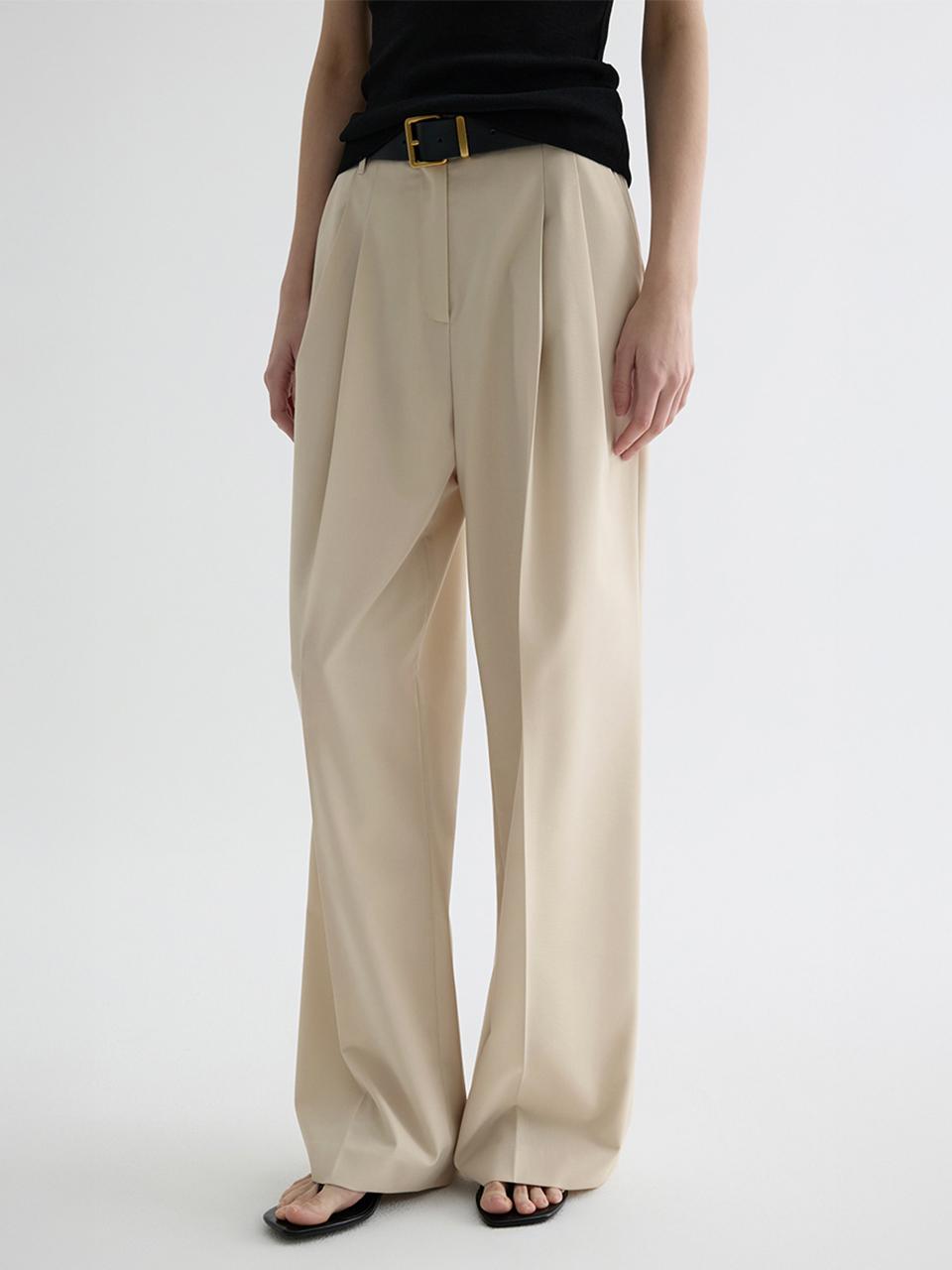ONE Award Two Tuck Trousers [BEIGE]
