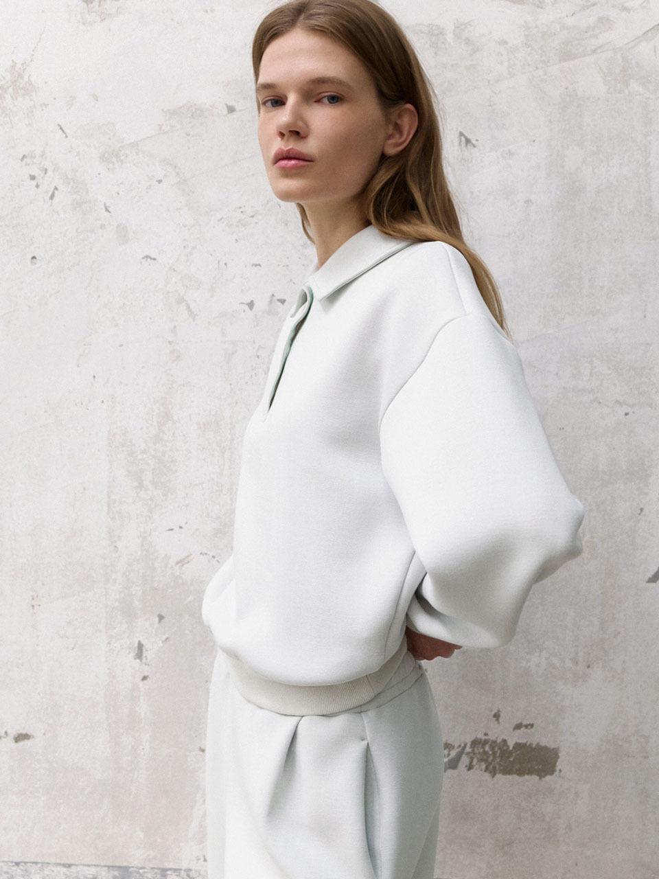 ONE Cushion Collar Sweatshirt_LIGHT MINT