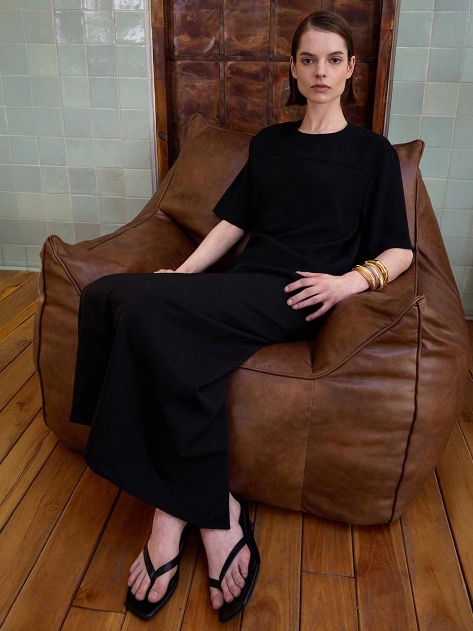ONE Incisional Half Blouse [BLACK]