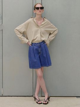 ONE Two Tuck Denim Shorts_DEEP BLUE