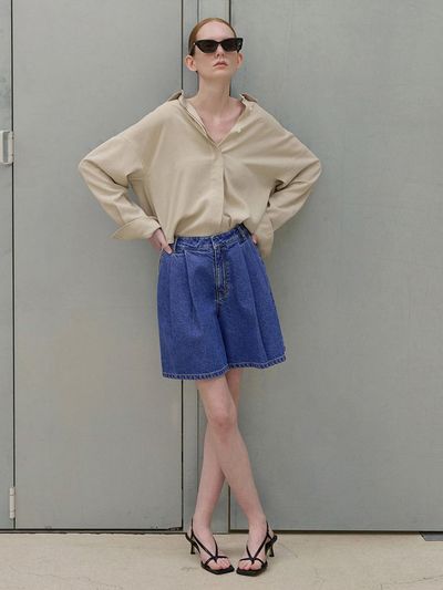ONE Two Tuck Denim Shorts_DEEP BLUE