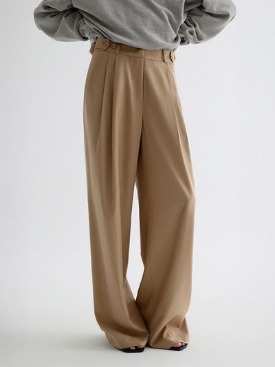 ONE Wide Buckle Slacks [Beige]