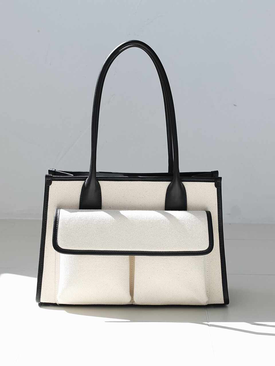 oneninenineone Annie Twin Pocket Bag_ Canvas Black
