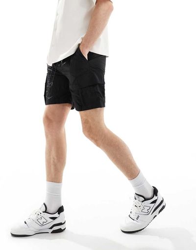 ONLY & SONS ONLY & SONS pull on technical cargo shorts in black
