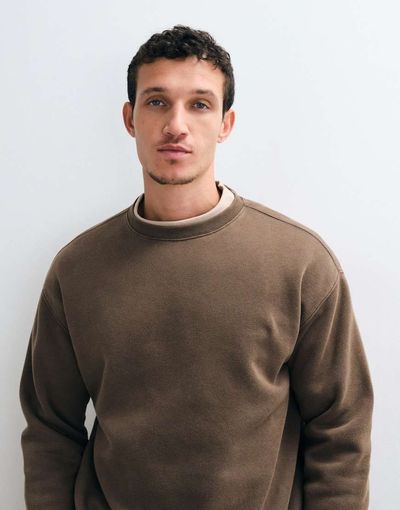 ONLY & SONS ONLY & SONS relaxed fit crew neck sweatshirt in washed brown - part of a set-Gray