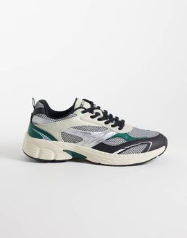 ONLY & SONS ONLY & SONS sneakers in cream and silver-White